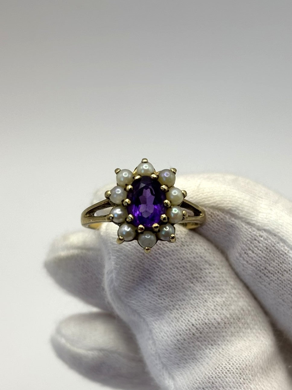 9ct Yellow Gold Amethyst and Pearls Cluster Ring