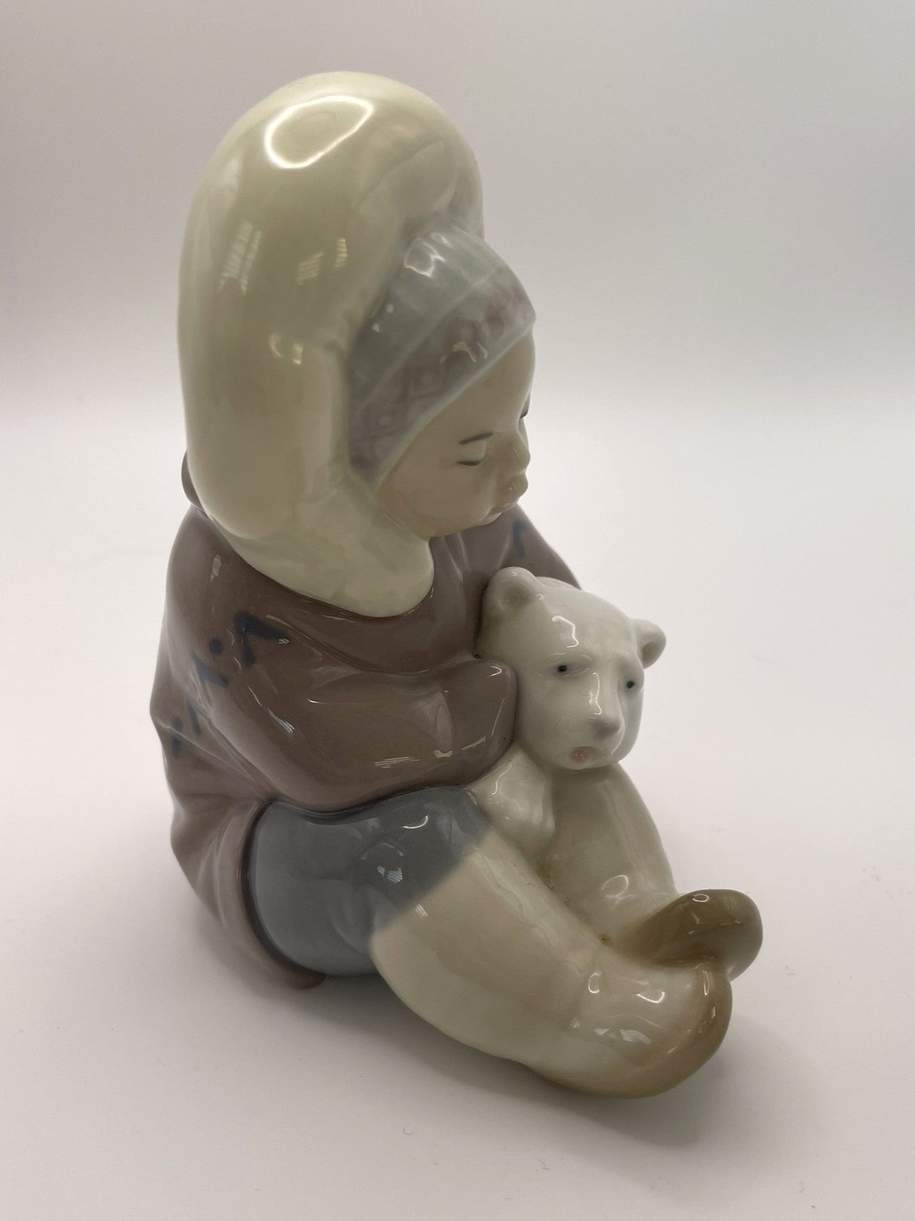 Lladró Cute Little Inuit Child Hugging A Polar Bear Cub